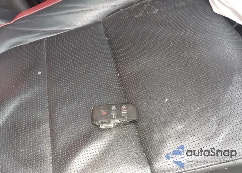 2017 Jaguar F-Pace S z USA, uszkodzony, nr VIN SADCM2BV9HA897500